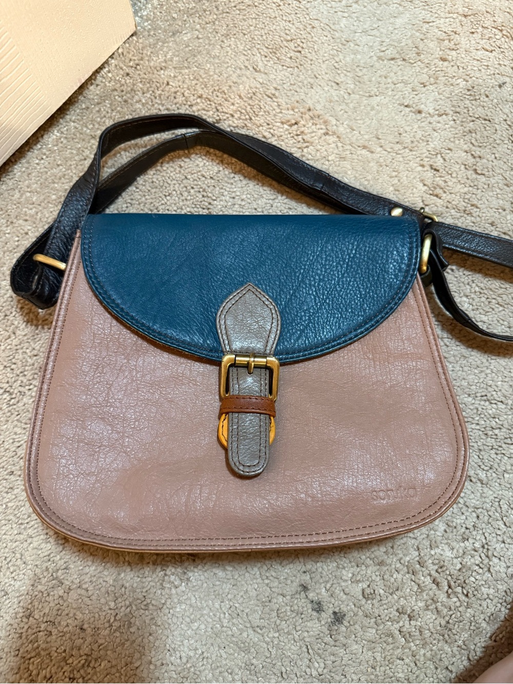 Soruka Crossbody